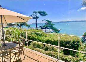 180° Water View Apartment - Simply Amazing